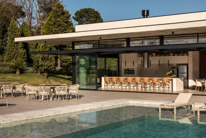 Haras no Paran? ganha ?rea de lazer com projeto contempor?neo e acolhedor